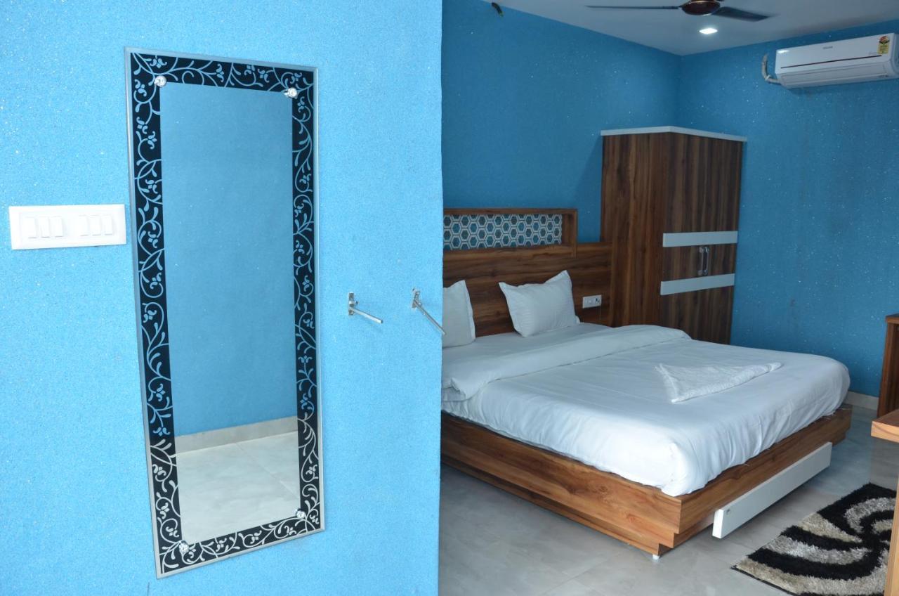 Hotel Blue Bell Raiwala Eksteriør bilde